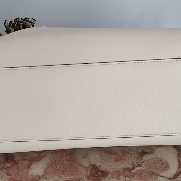 Coach Legacy shoulder/handbag - Picture 6 of 13